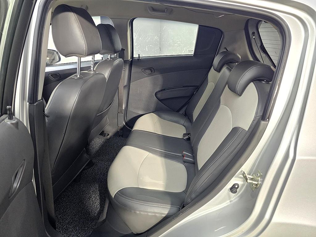 Chevrolet Spark - Vista 9