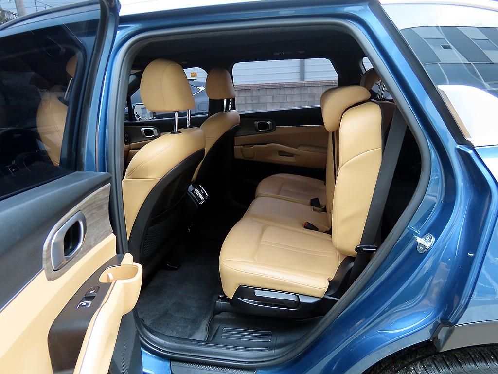 KIA Sorento - Vista 6