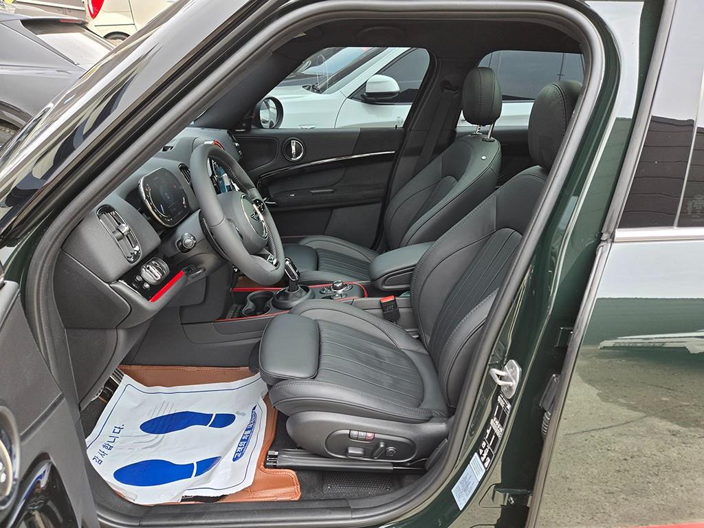 Mini Countryman - Vista 5