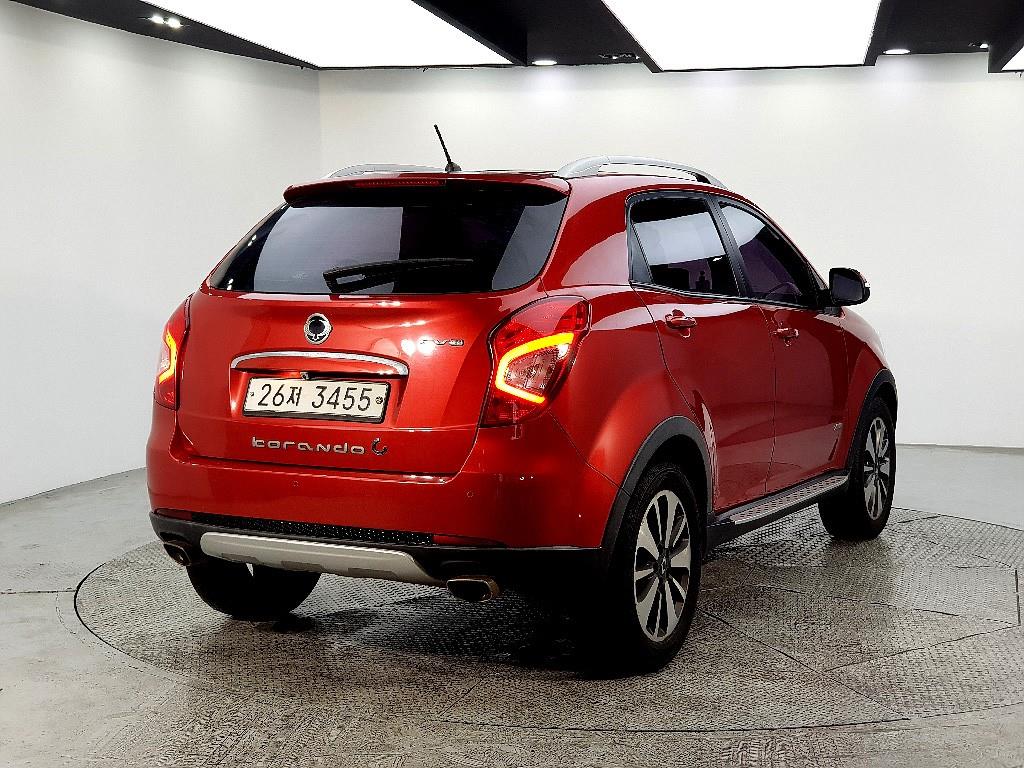 Ssangyong Korando - Vista 4
