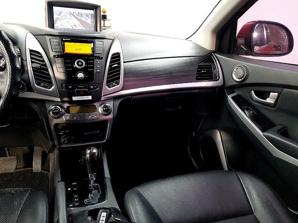 Ssangyong Korando - Vista 9