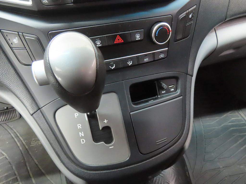 HYUNDAI Starex 2018 Plateado - Importación desde Corea - HF Imports Iquique - Foto 13