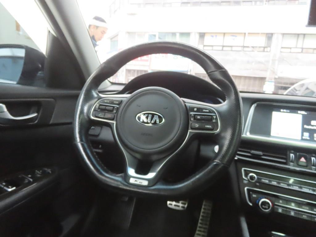 KIA K5 2016 Blanco - Importación desde Corea - HF Imports Iquique - Foto 18