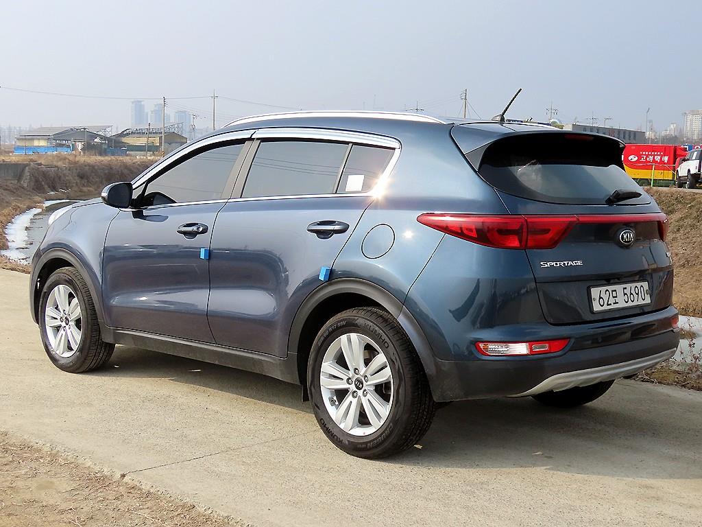 KIA Sportage - Vista 3