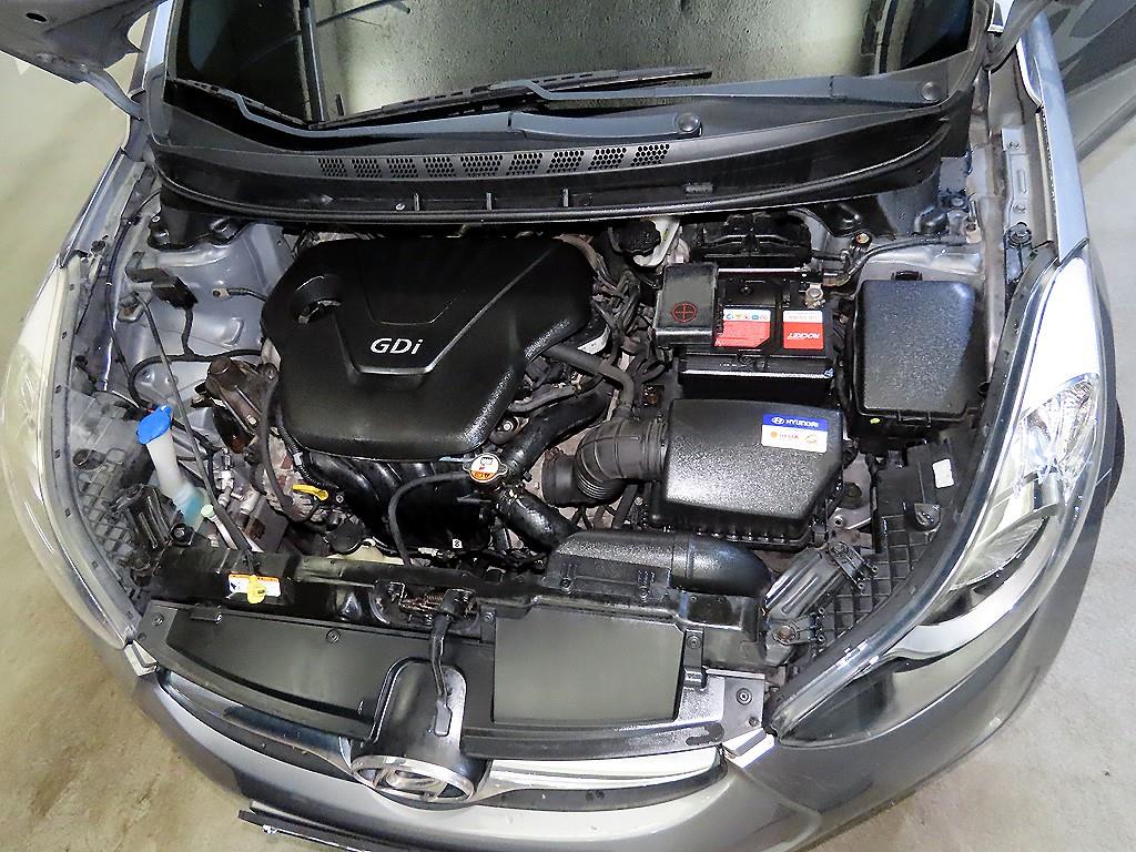 HYUNDAI Avante 2012 Gris - Importación desde Corea - HF Imports Iquique - Foto 19