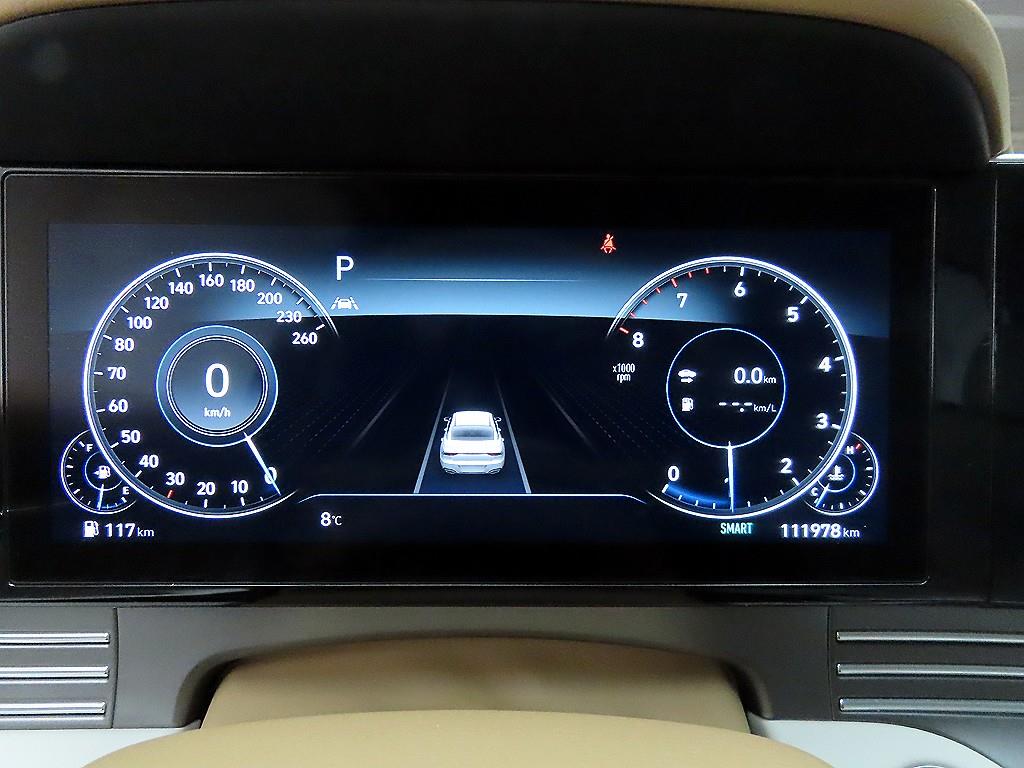 HYUNDAI Grandeur - Vista 6