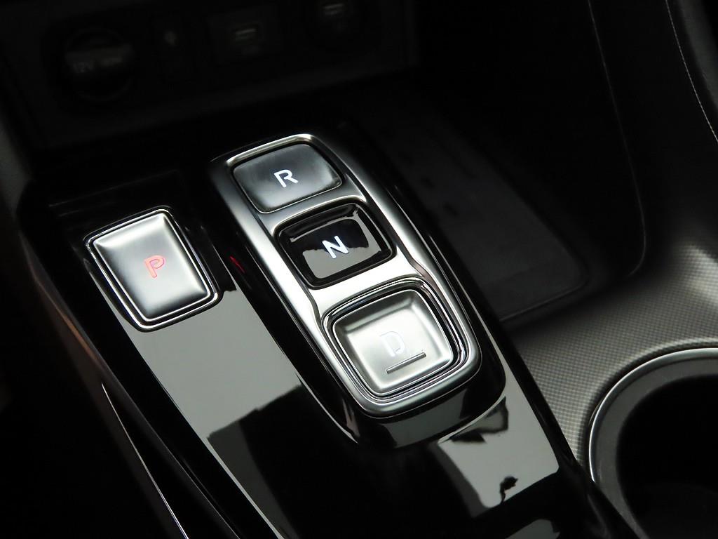 HYUNDAI Sonata - Vista 10