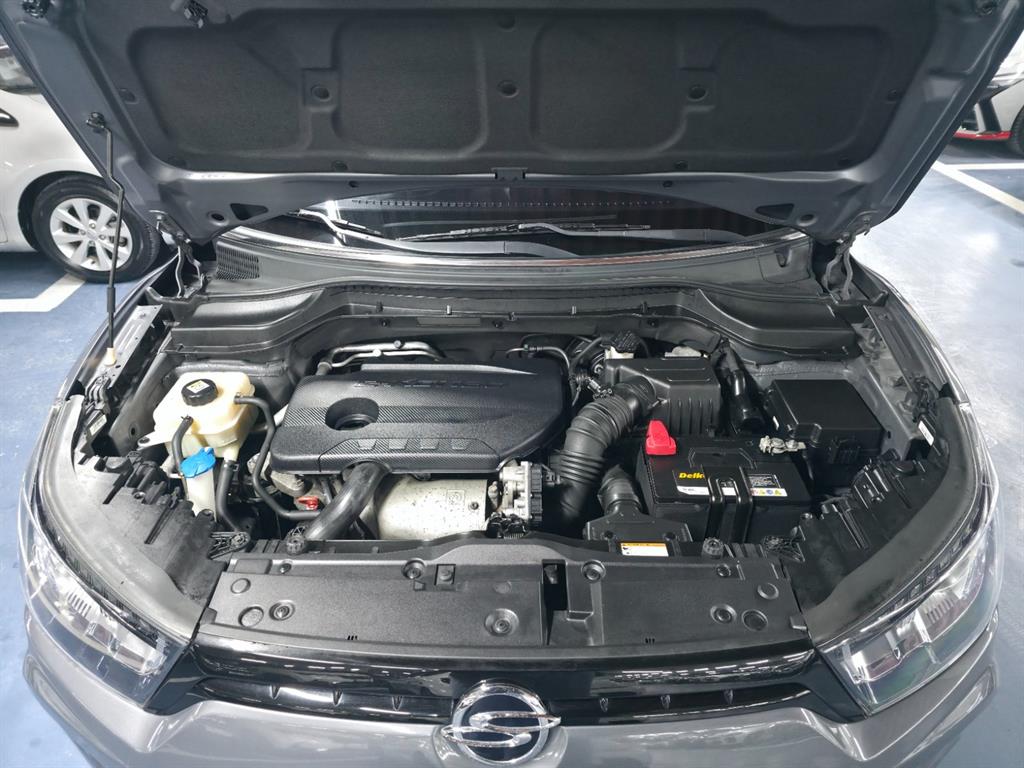 Ssangyong Tivoli - Vista 10