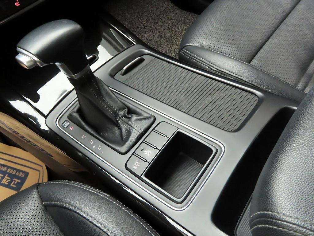 KIA Sorento - Vista 10