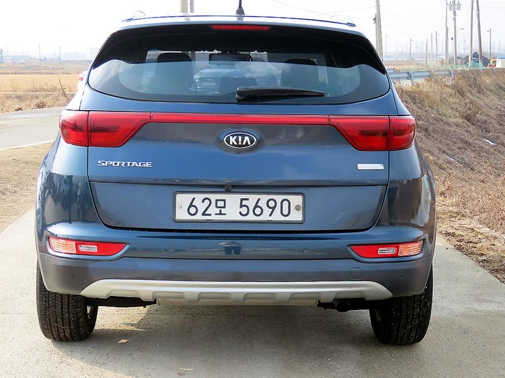 KIA Sportage - Vista 4