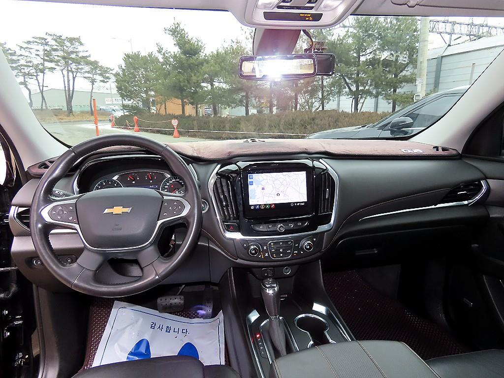 Chevrolet Travers - Vista 7