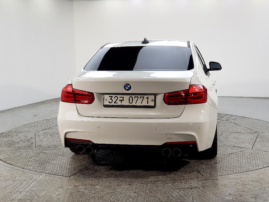 BMW 3 series - Vista 3