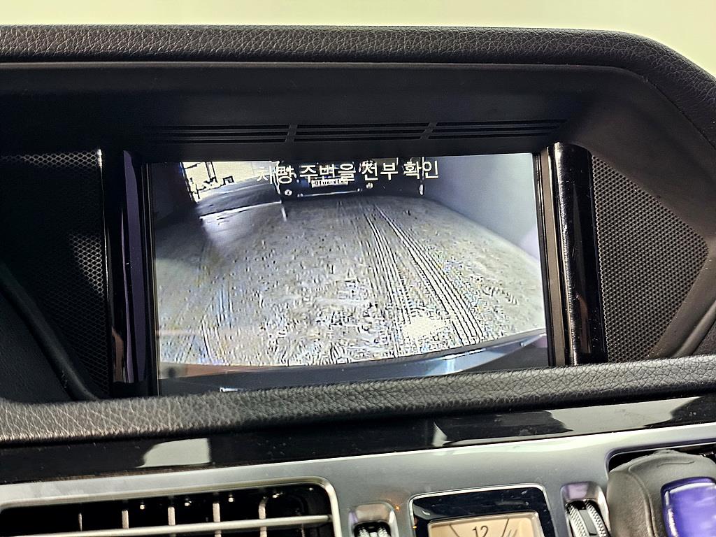 Mercedes Benz E class 2016 Negro - Importación desde Corea - HF Imports Iquique - Foto 13