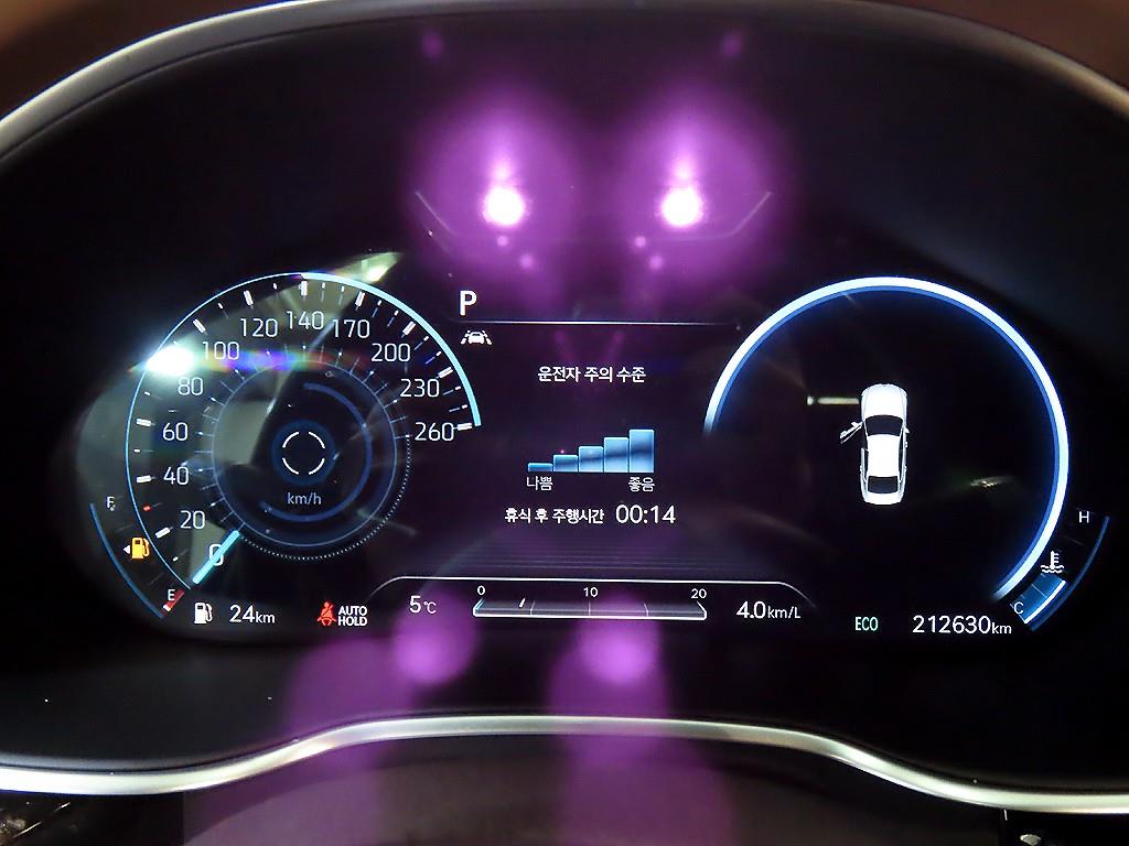 Genesis G80 - Vista 9