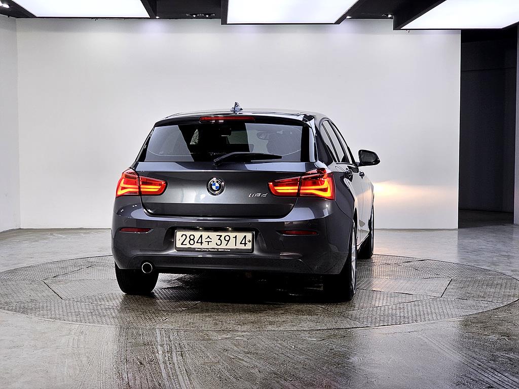 BMW 1 series - Vista 3