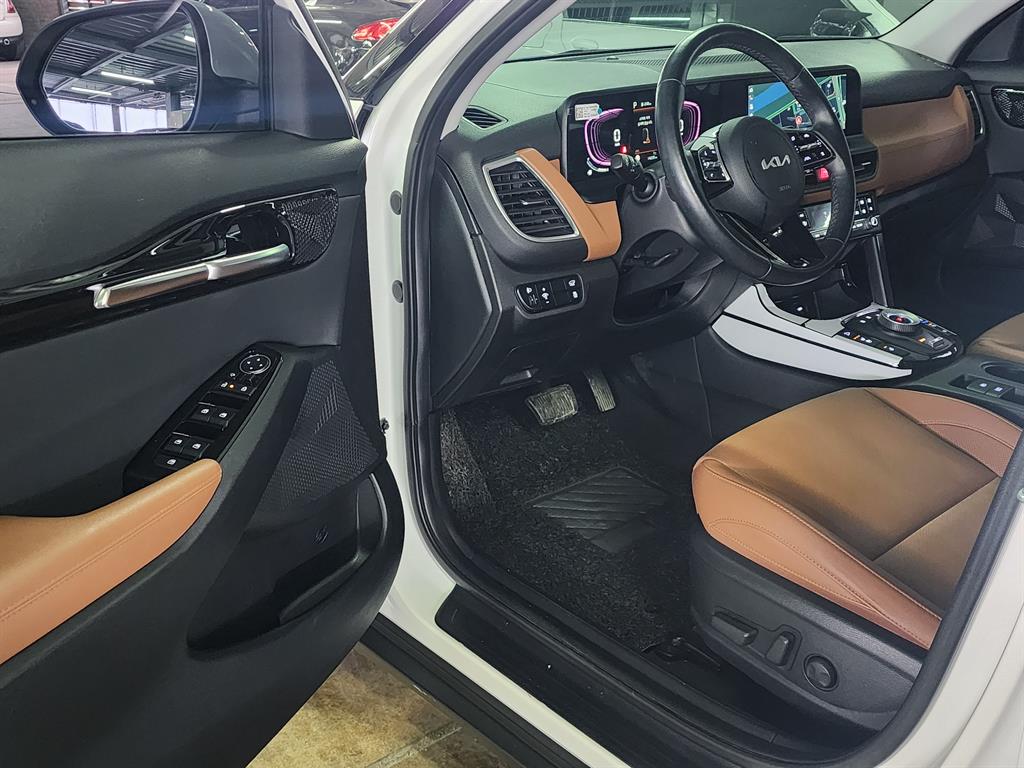 KIA Seltos 2024 Blanco - Importación desde Corea - HF Imports Iquique - Foto 13