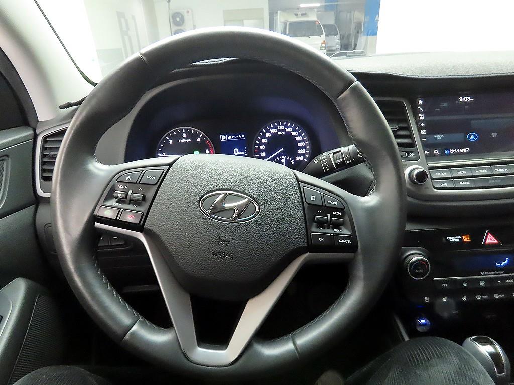HYUNDAI Tucson - Vista 7