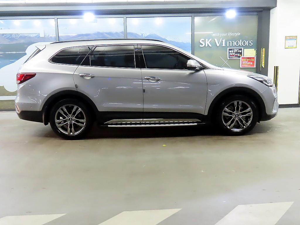 HYUNDAI Maxcruz - Vista 3