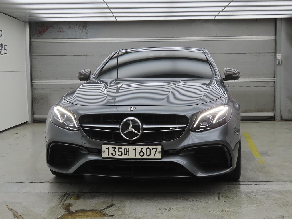 Mercedes Benz E class - Vista 2