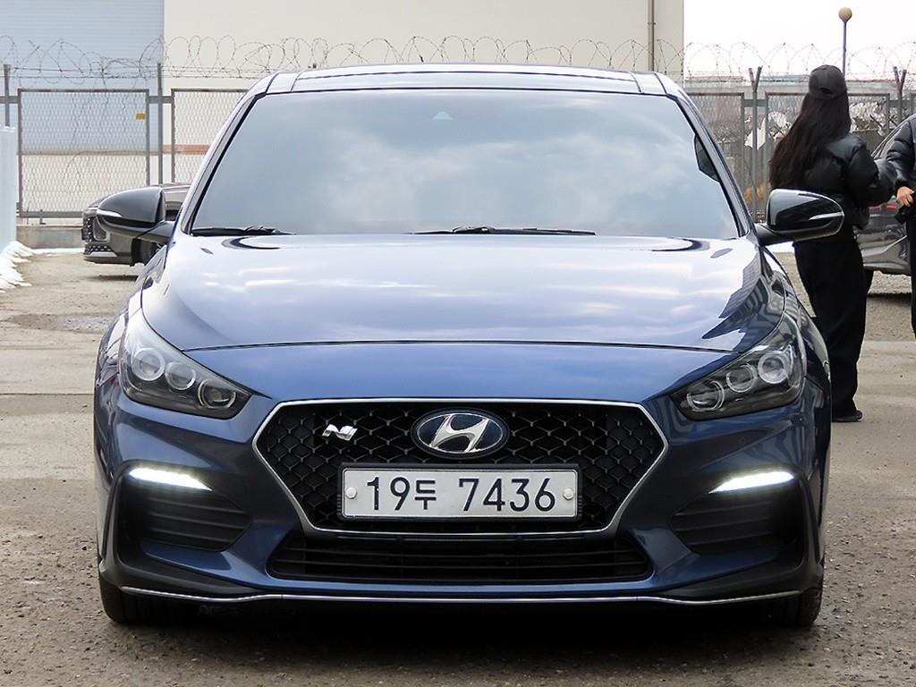 HYUNDAI i30 2019 Azul - Importación desde Corea - HF Imports Iquique - Foto 1