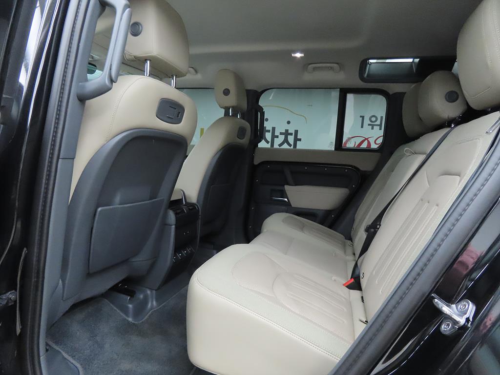 Land Rover Defender - Vista 6