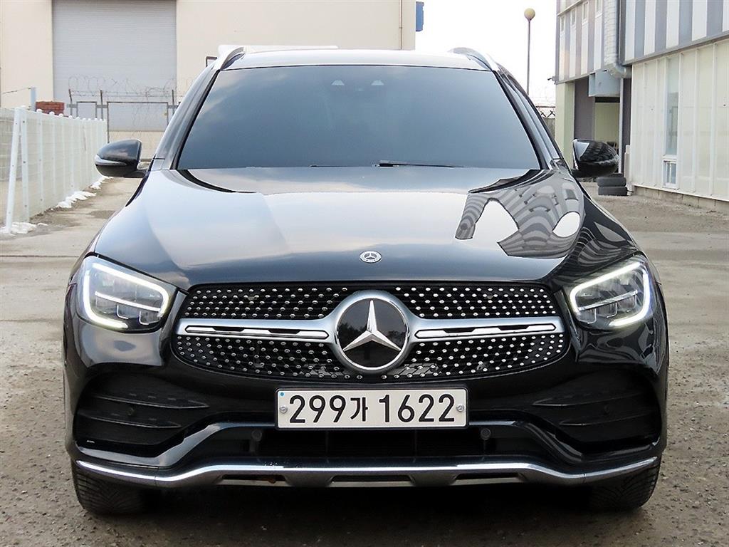 Mercedes Benz GLC Class 2020 Negro - Importación desde Corea - HF Imports Iquique - Foto 1