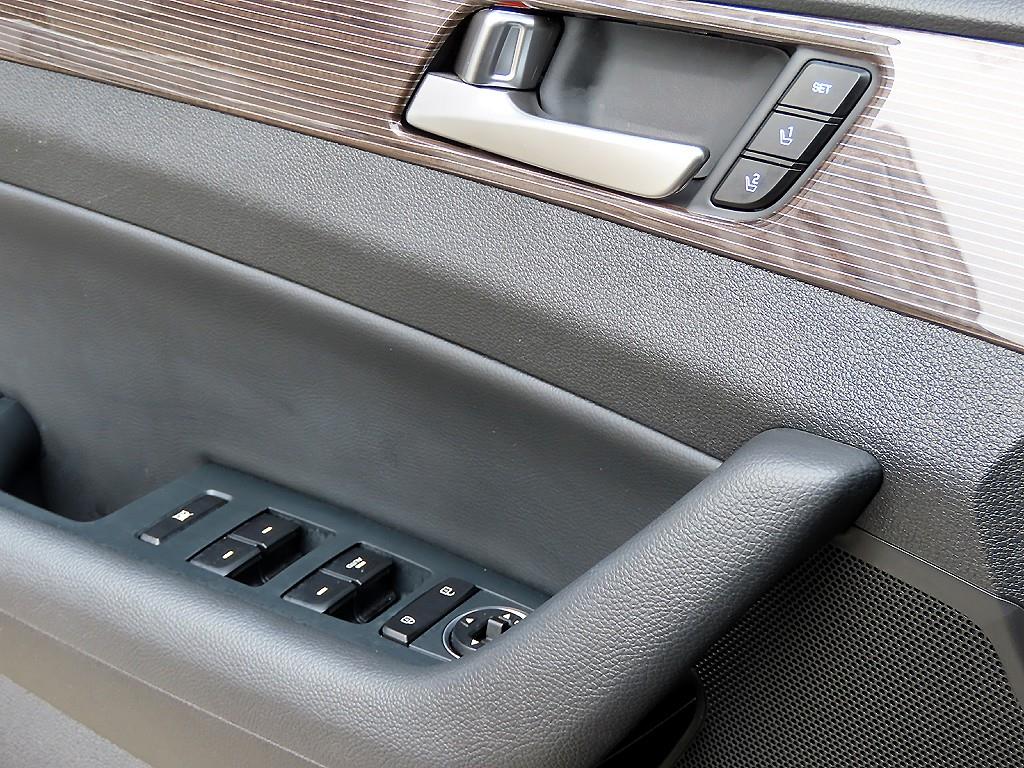 HYUNDAI Sonata - Vista 11