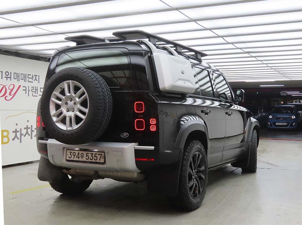 Land Rover Defender - Vista 4