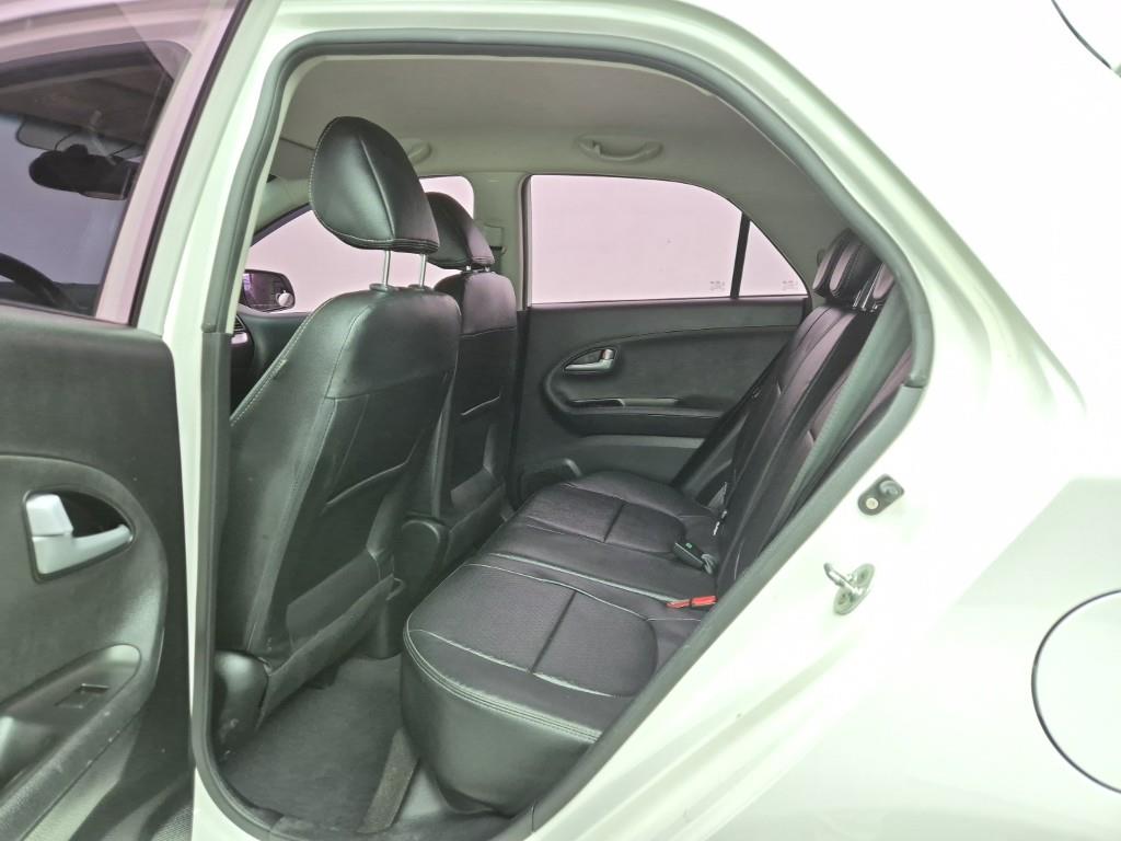 KIA Morning - Vista 12