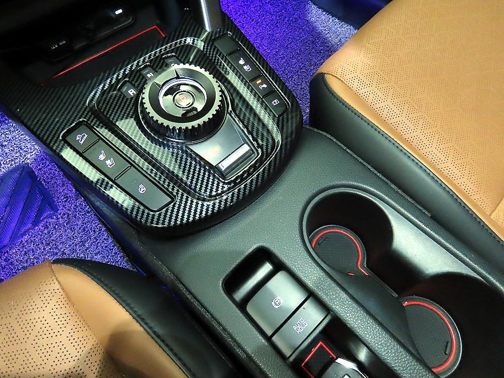 KIA Seltos - Vista 12