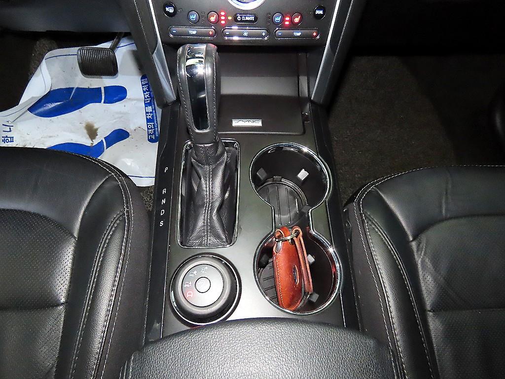 Ford Explorer - Vista 12