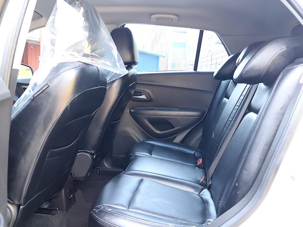 Chevrolet Trax 2019 Blanco - Importación desde Corea - HF Imports Iquique - Foto 13