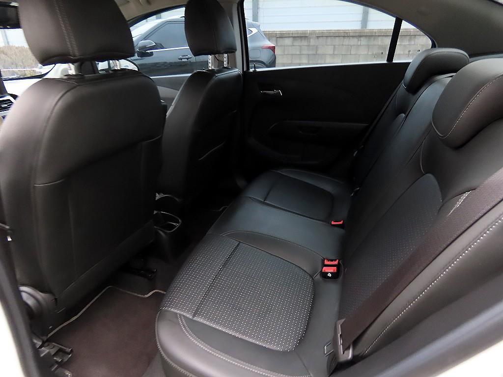 Chevrolet Abeo - Vista 6