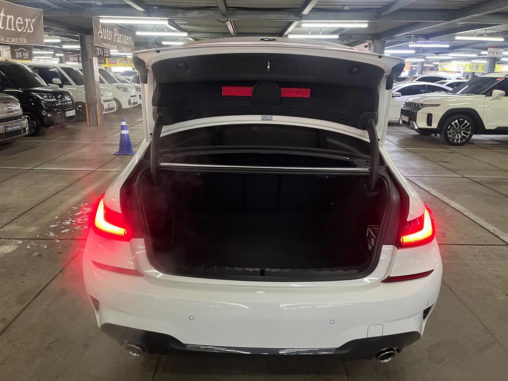 BMW 3 series - Vista 10