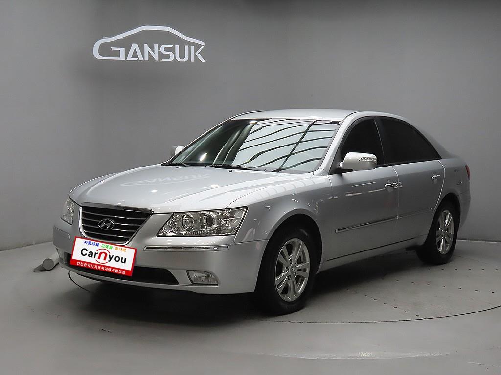 HYUNDAI Sonata - Vista 3