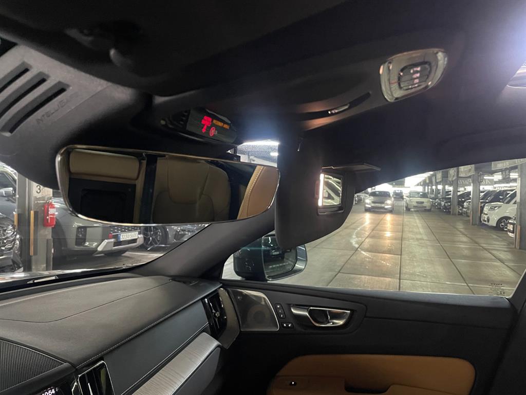 Volvo XC60 2020 Gris - Importación desde Corea - HF Imports Iquique - Foto 16