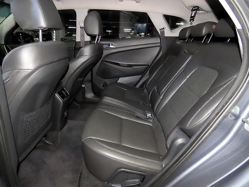 HYUNDAI Tucson - Vista 7