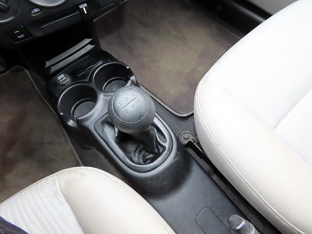 KIA Morning - Vista 10