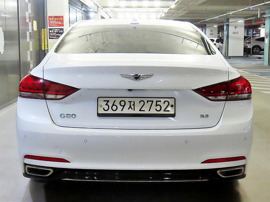 Genesis G80 - Vista 5