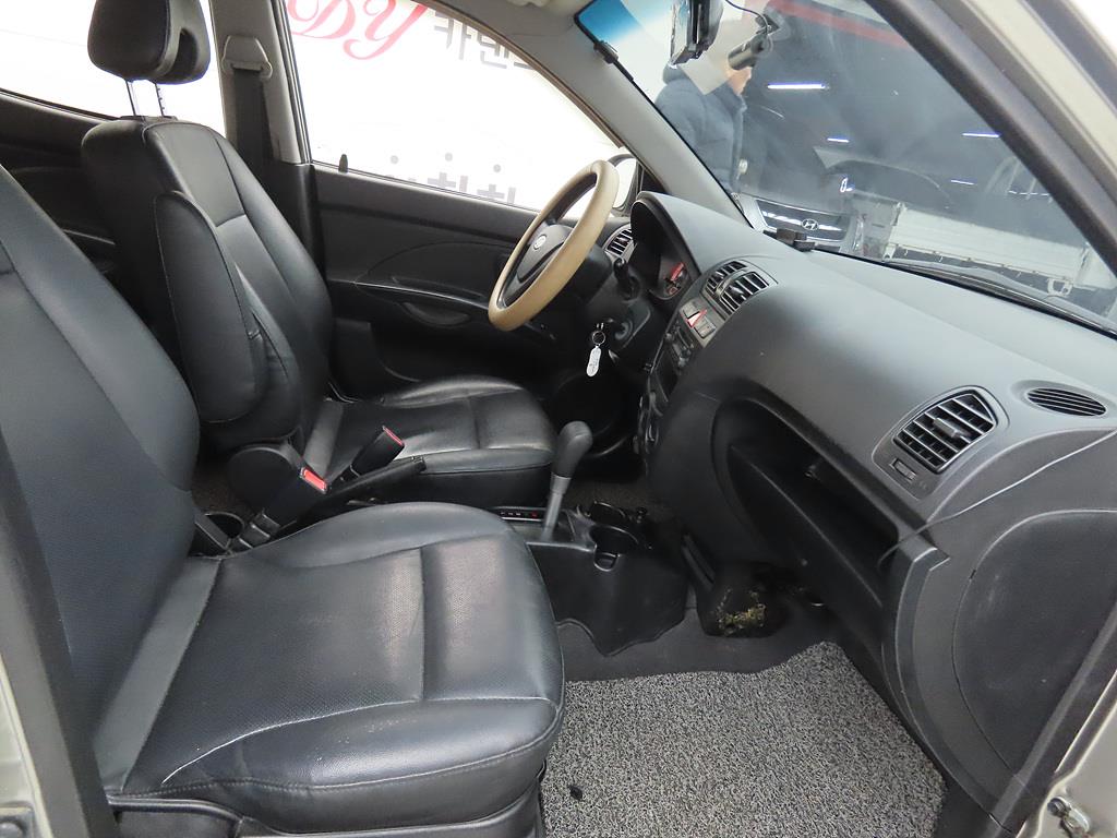 KIA Morning - Vista 6