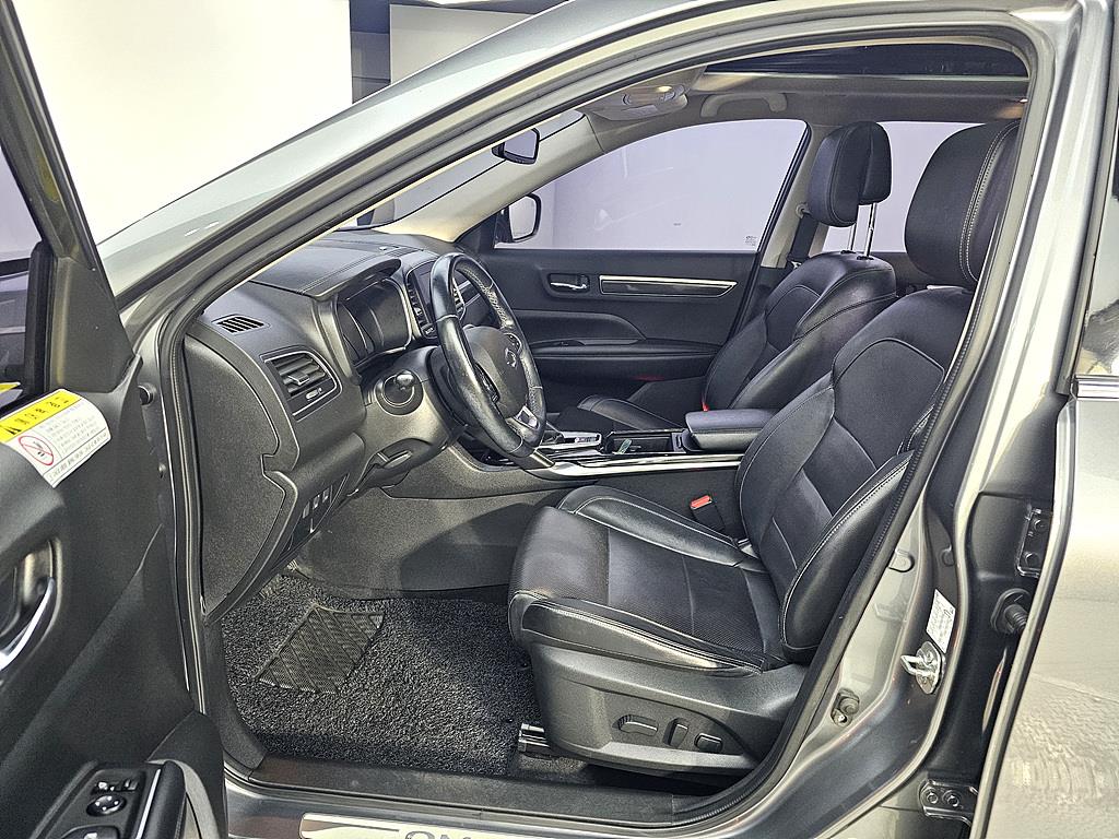 SAMSUNG QM6 - Vista 8