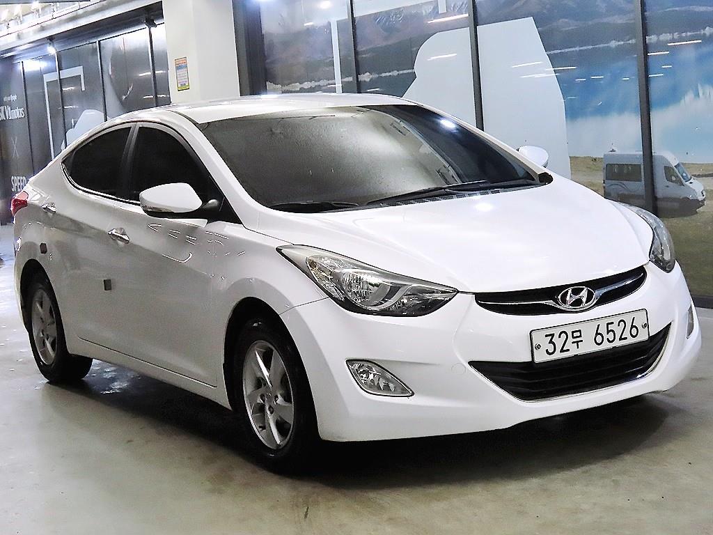 HYUNDAI Avante 2013 Blanco - Importación desde Corea - HF Imports Iquique - Foto 1