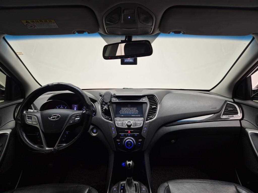 HYUNDAI Santa Fe - Vista 7