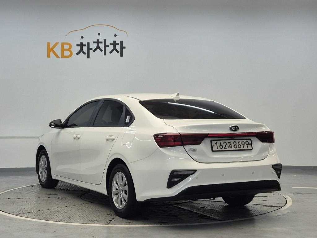 KIA K3 - Vista 2