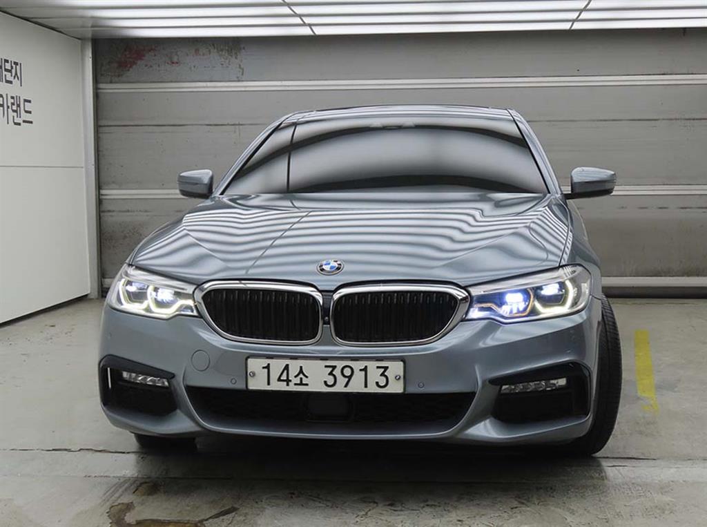 BMW 5 Series - Vista 2