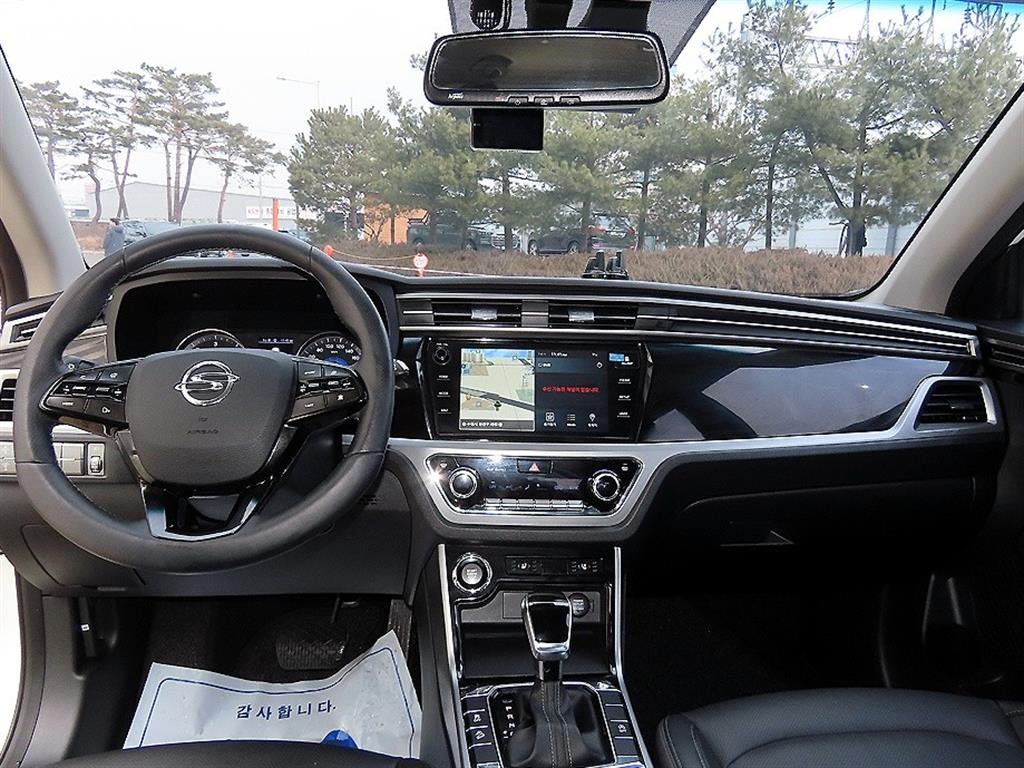 Ssangyong Korando - Vista 7