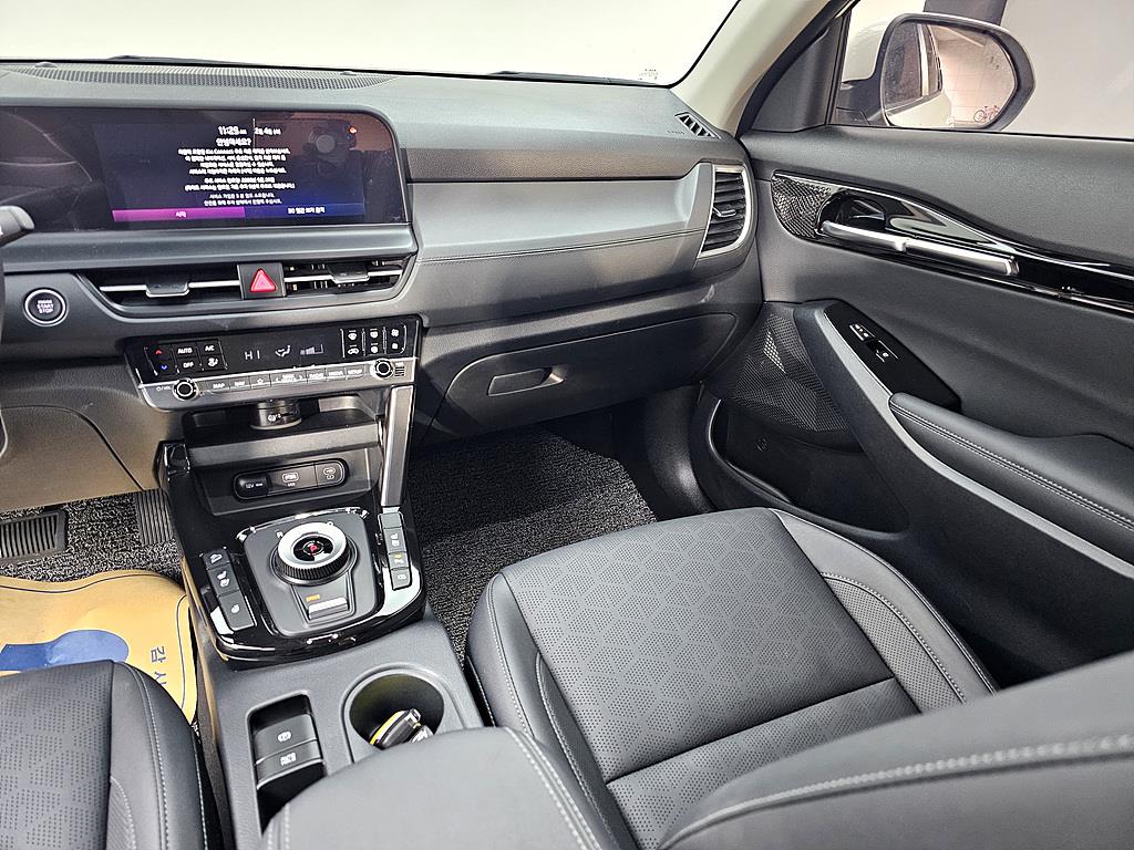 KIA Seltos - Vista 10