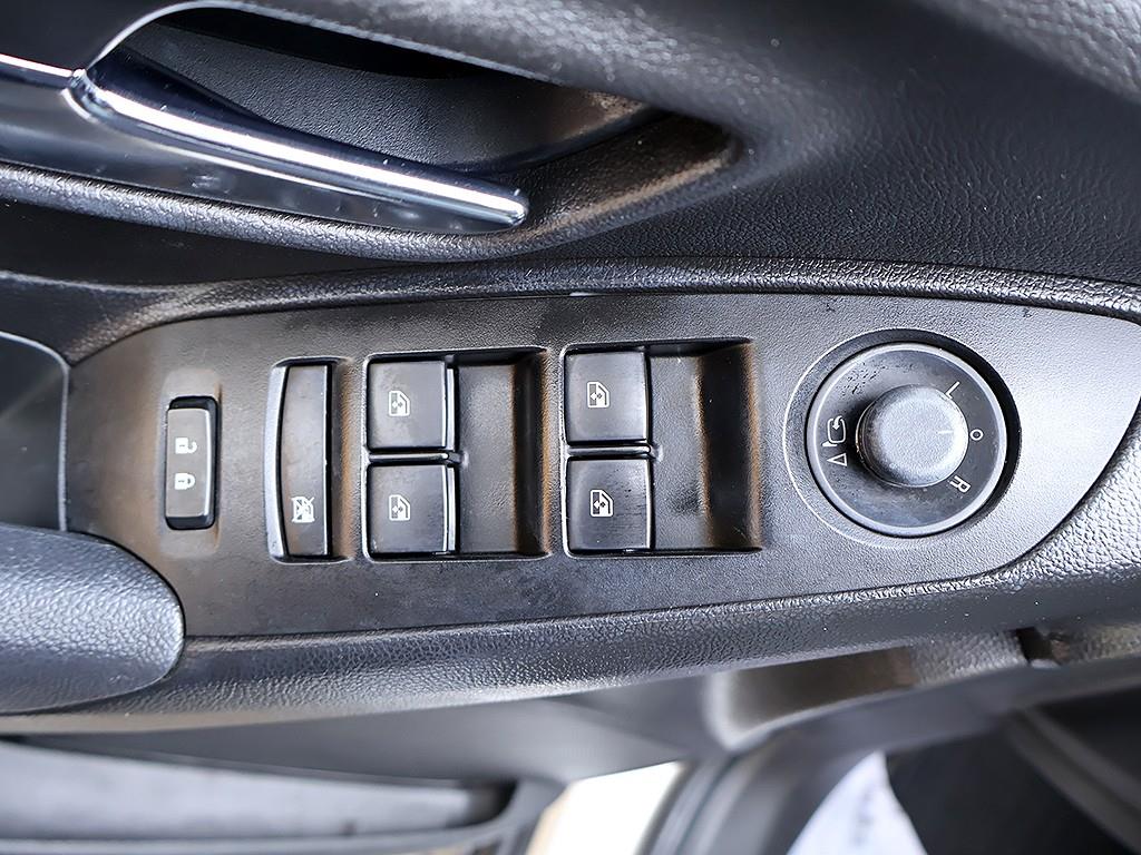 Chevrolet Trax 2019 Blanco - Importación desde Corea - HF Imports Iquique - Foto 11