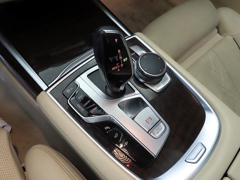 BMW 7 Series - Vista 12