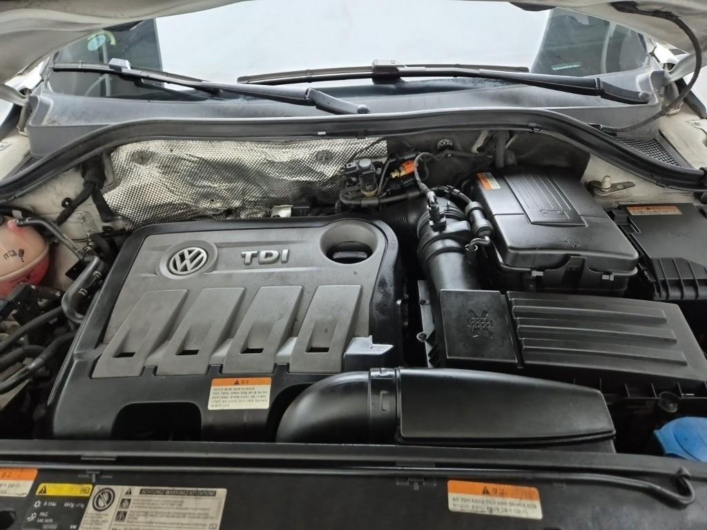 Volkswagen Tiguan 2015 Blanco - Importación desde Corea - HF Imports Iquique - Foto 17